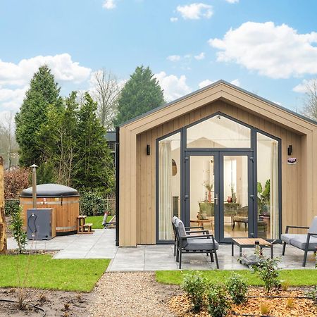 Veluwepark De Bosgraaf | Comfort Met Hottub Lieren Exteriör bild