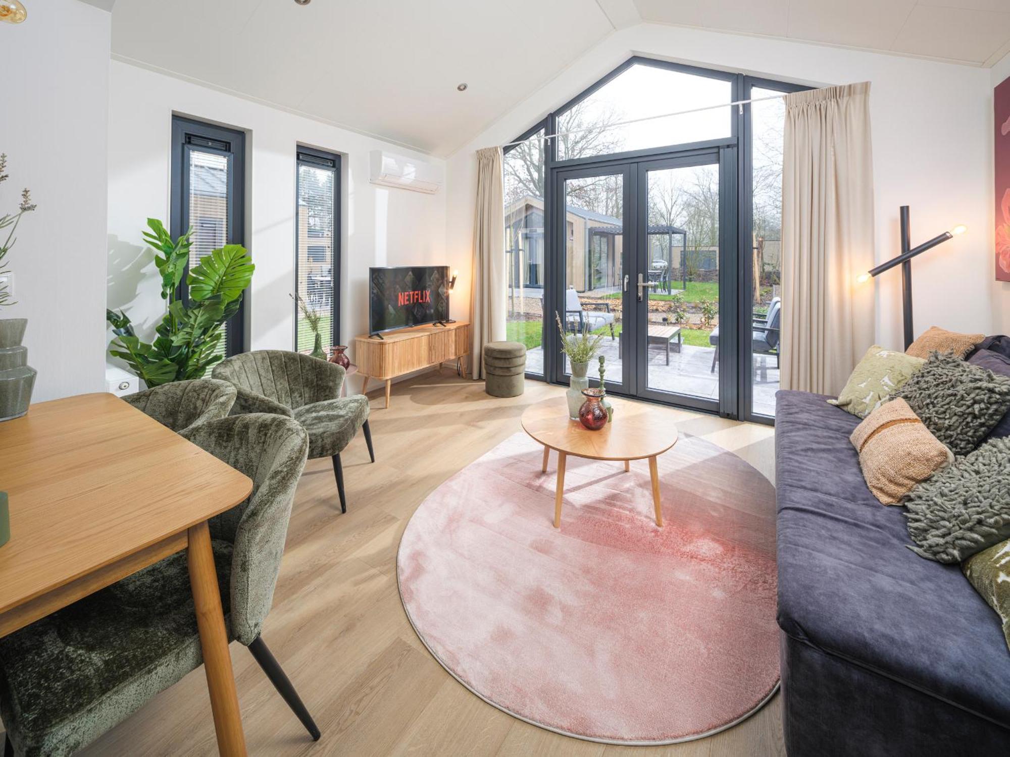 Veluwepark De Bosgraaf | Comfort Met Hottub Lieren Rum bild