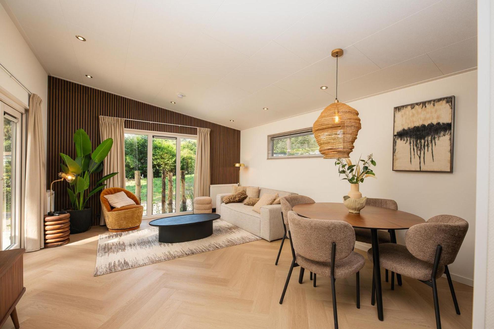 Veluwepark De Bosgraaf | Comfort Met Hottub Lieren Rum bild