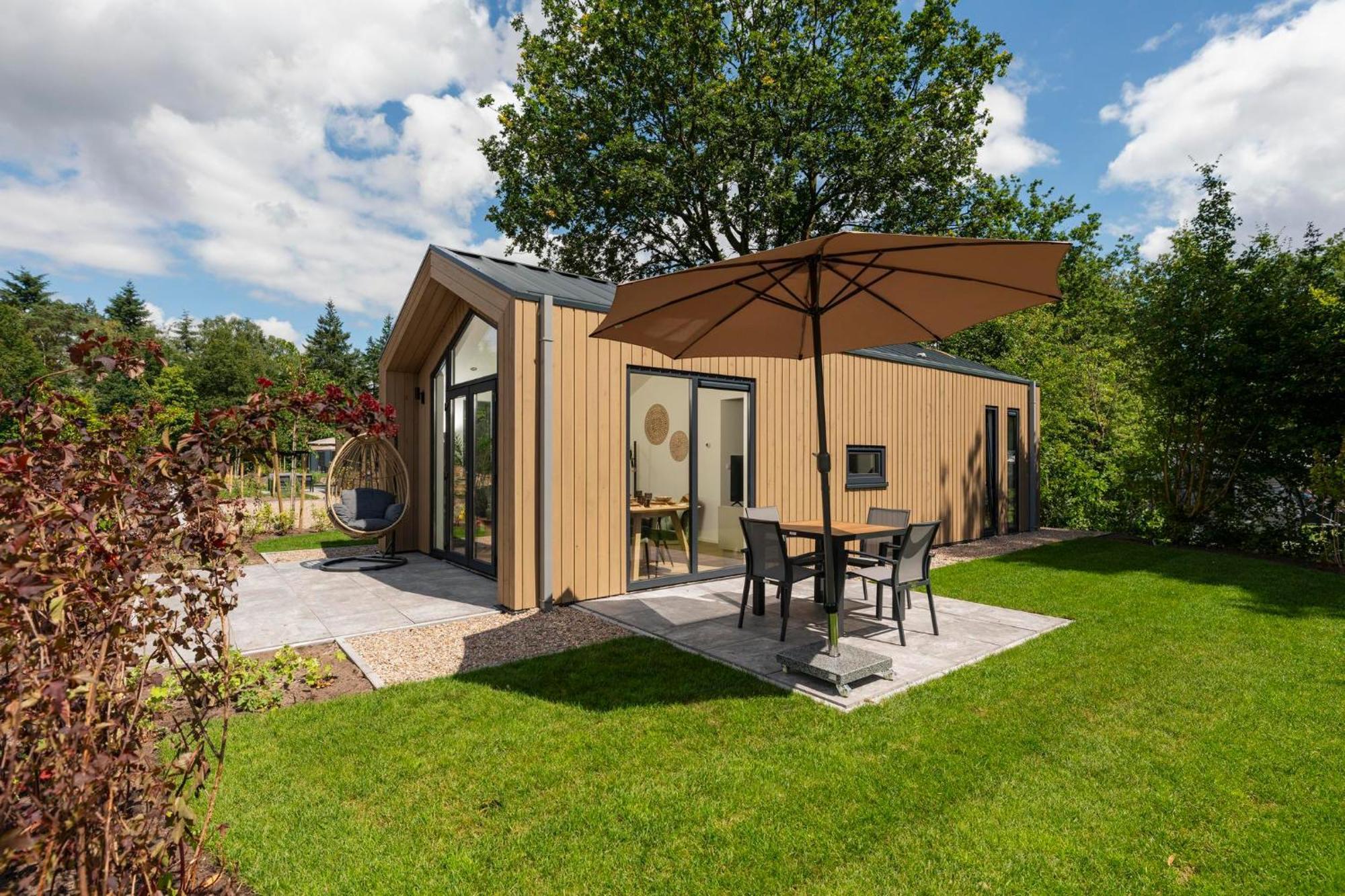 Veluwepark De Bosgraaf | Comfort Met Hottub Lieren Rum bild