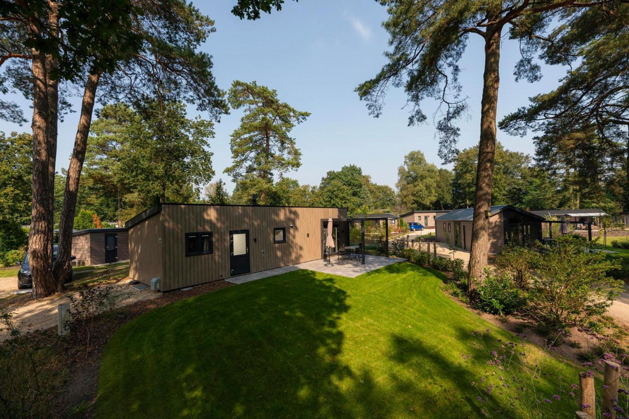 Veluwepark De Bosgraaf | Comfort Met Hottub Lieren Exteriör bild