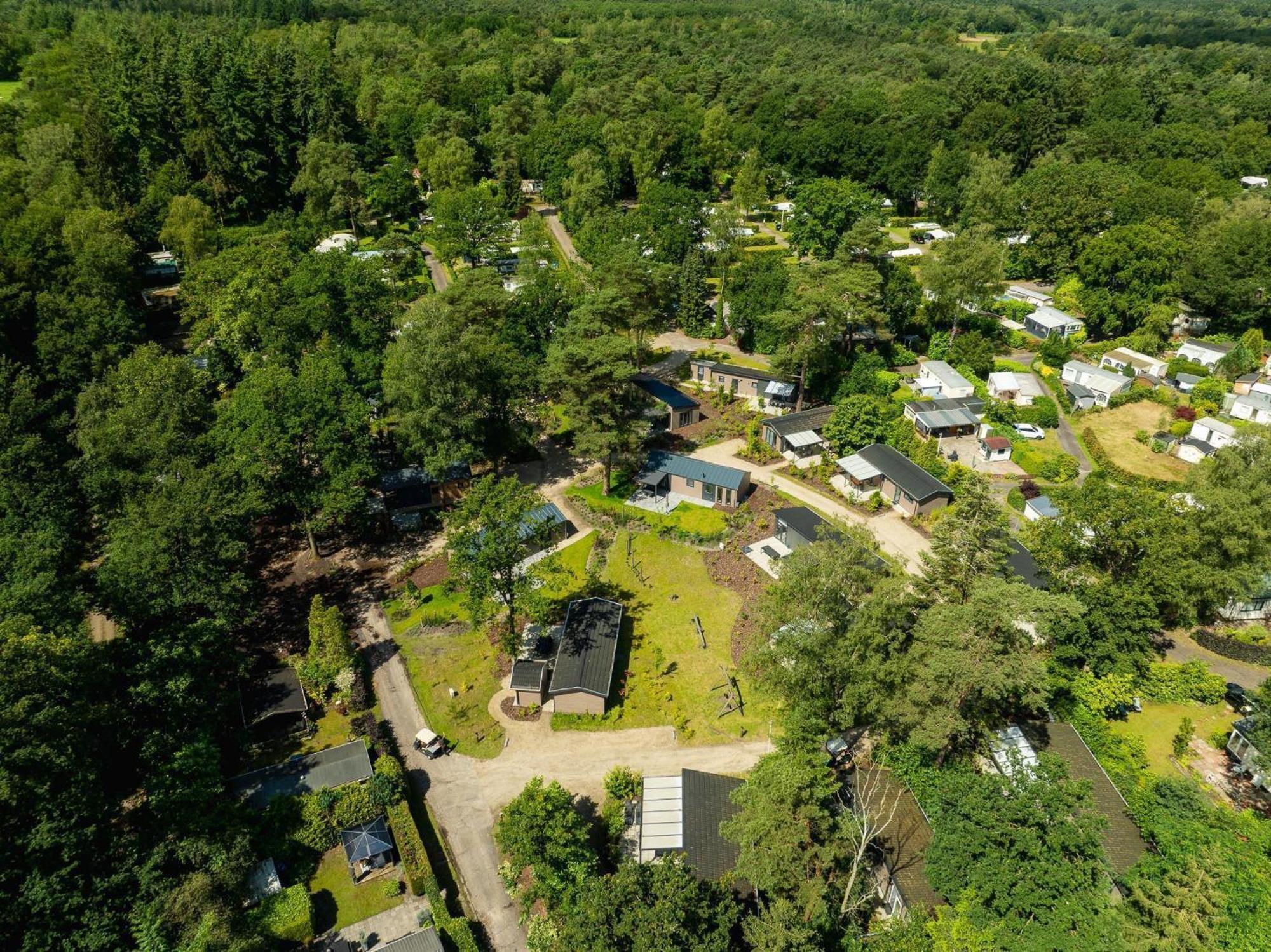 Veluwepark De Bosgraaf | Comfort Met Hottub Lieren Rum bild