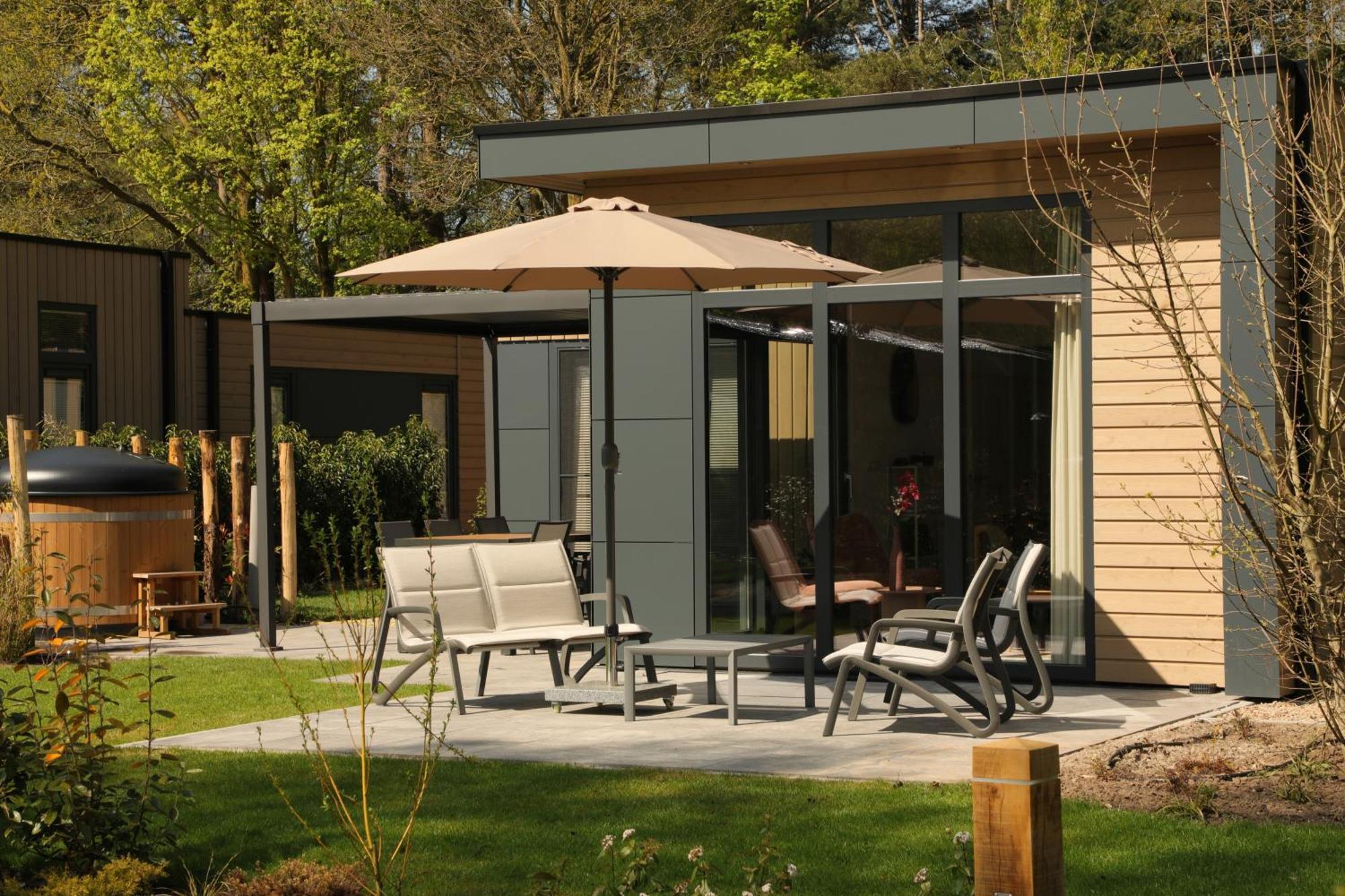 Veluwepark De Bosgraaf | Comfort Met Hottub Lieren Exteriör bild